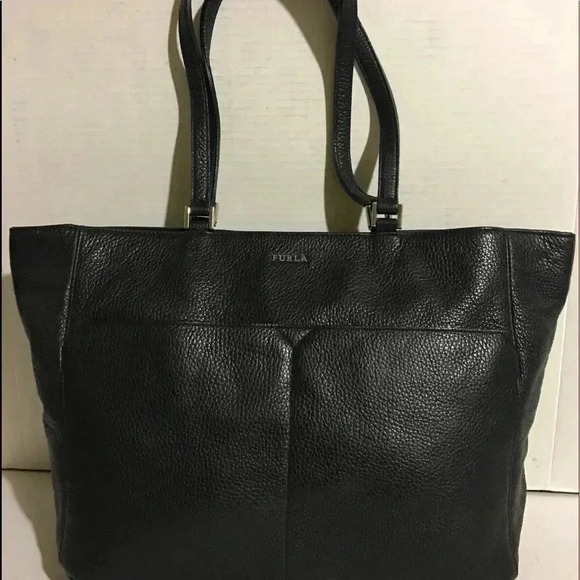 Furla Black leather tote/shoulder handbag - Picture 1 of 8